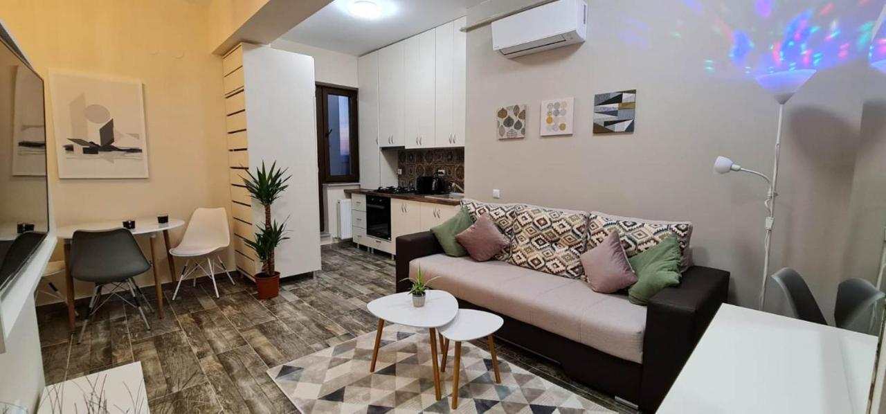 Designed Like Home Apartment Near Palas Mall Ясси Екстер'єр фото