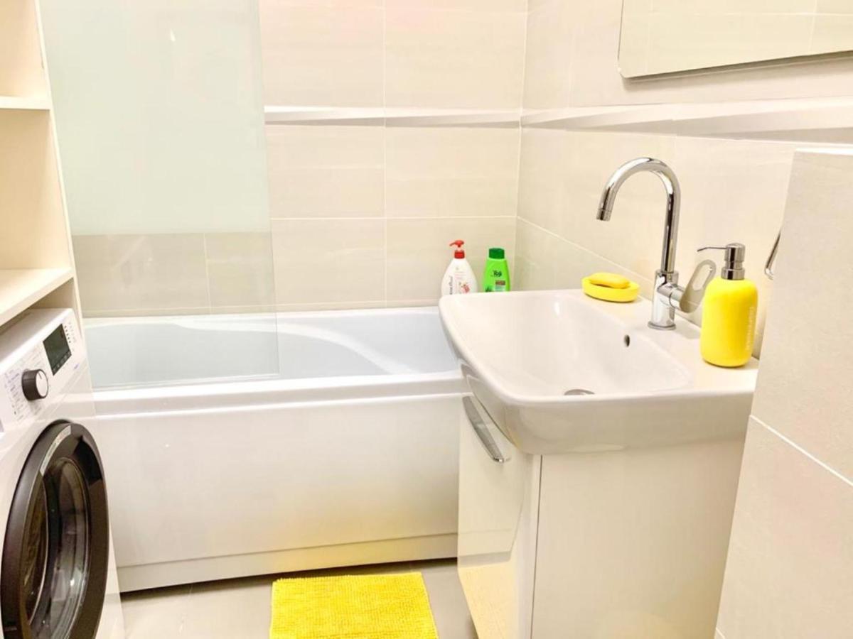 Designed Like Home Apartment Near Palas Mall Ясси Екстер'єр фото